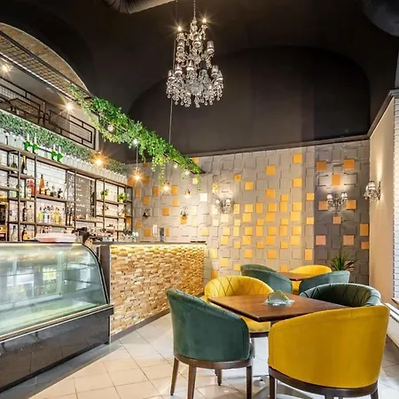 Splendid Perfectly Located Flat With Sauna