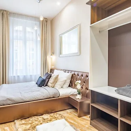 Διαμέρισμα Splendid Perfectly Located Flat With Sauna *