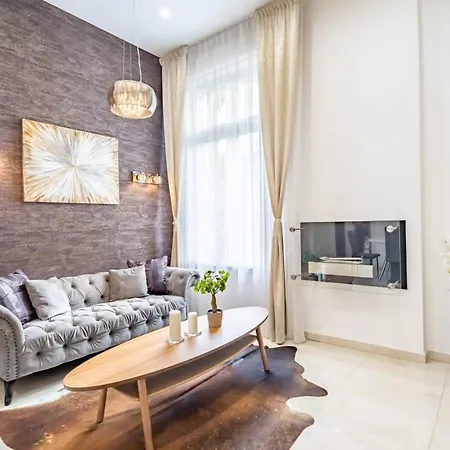 Διαμέρισμα Splendid Perfectly Located Flat With Sauna *